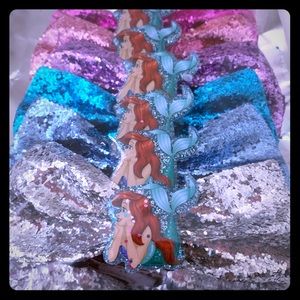 NEW- Glitter Ariel Hair Bows, pack of 6 bows! The Little Mermaid